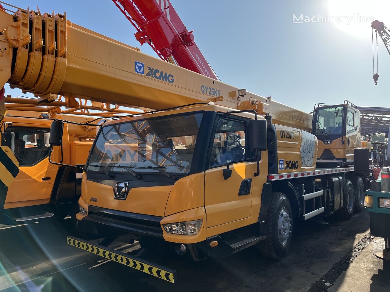 автокран XCMG QY25K5 25 ton truck crane