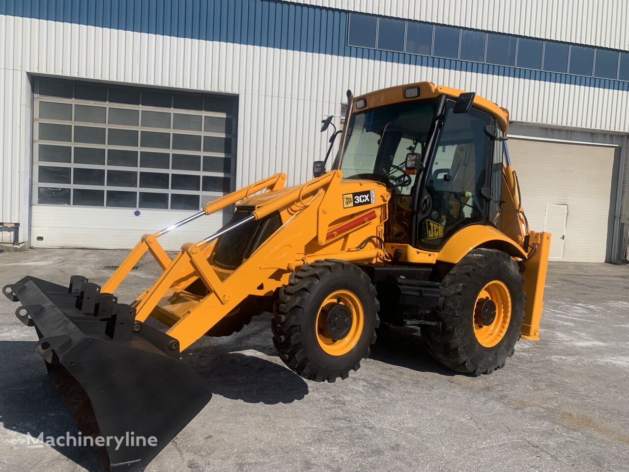 экскаватор-погрузчик JCB 3 CX