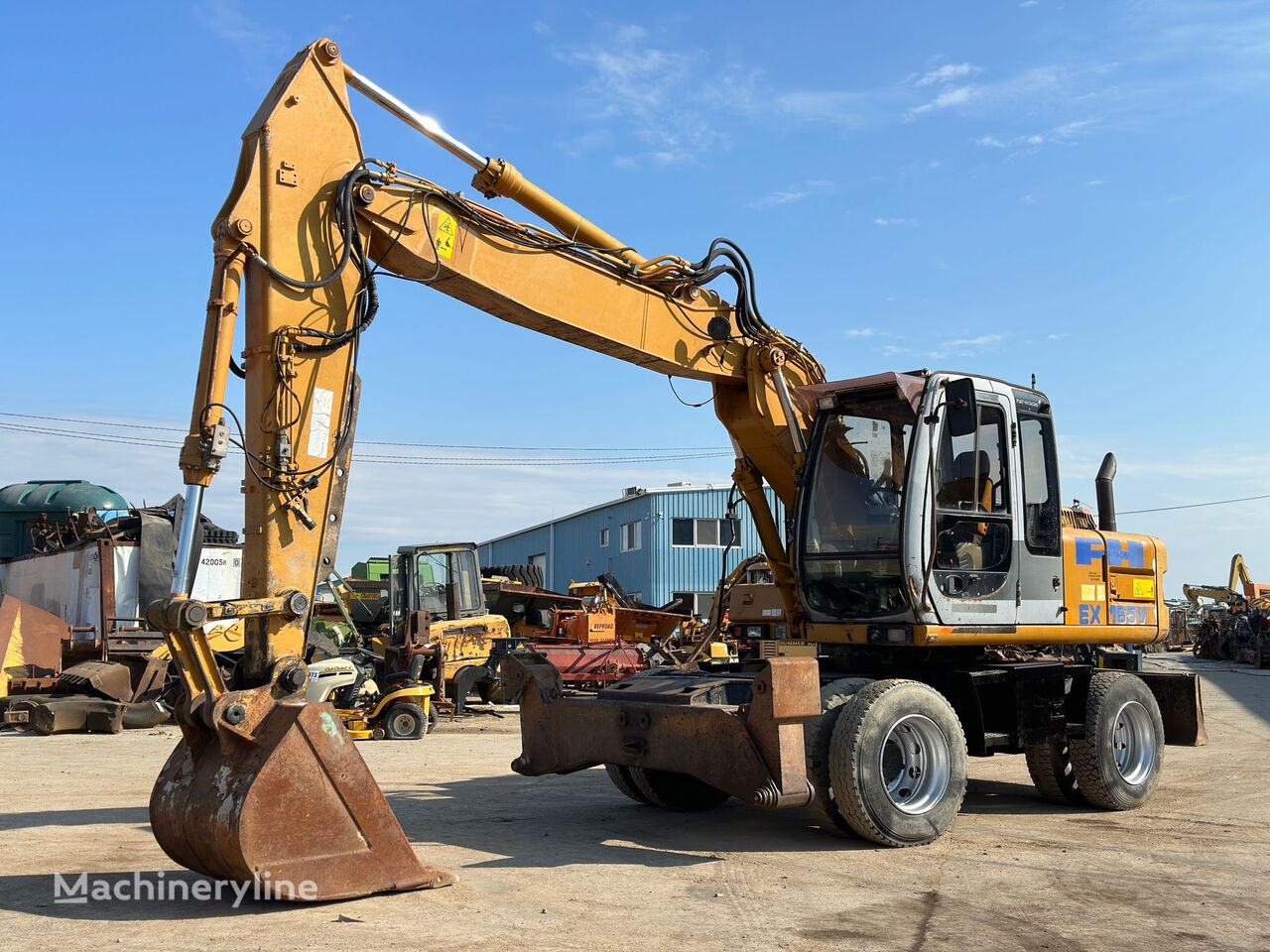 колесный экскаватор Fiat-Hitachi EX165W