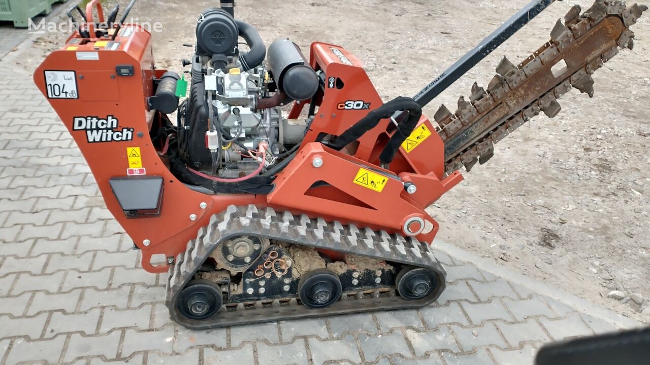 траншеекопатель Ditch-Witch c30x